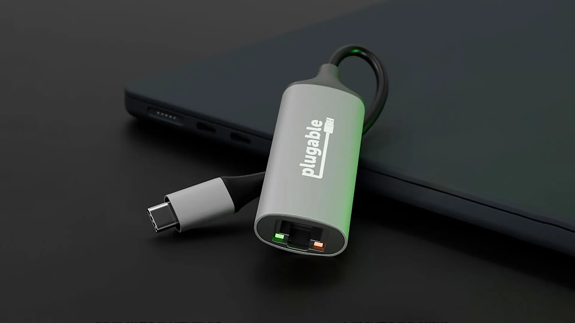Adapter Ethernet 5Gbps USB-C của Plugable, dùng cho phòng lab và lưu trữ mạng