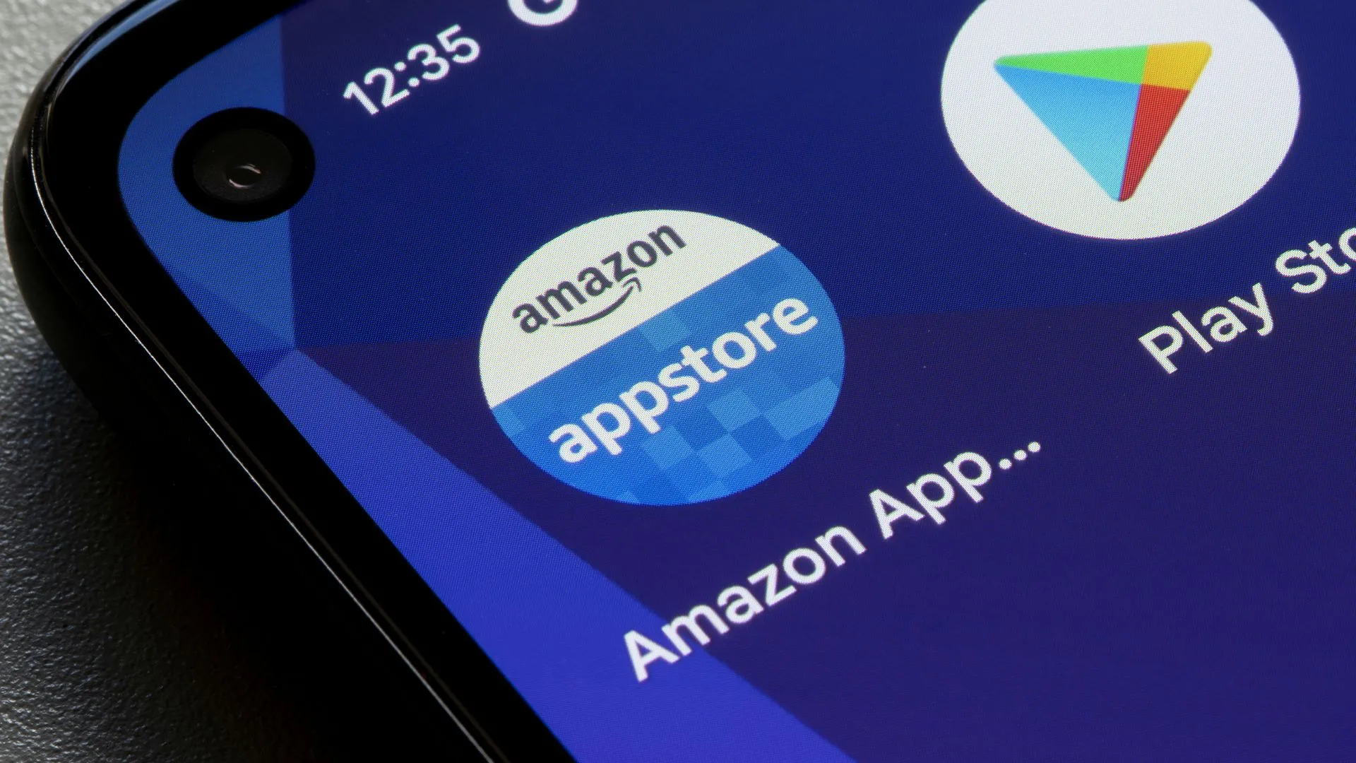 Biểu tượng ứng dụng Amazon Appstore trên một màn hình điện thoại Android.