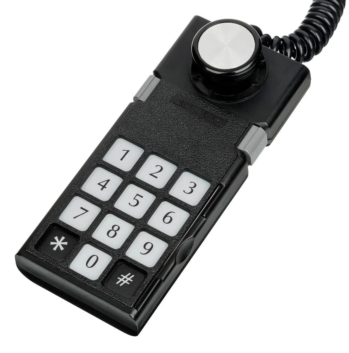 Bộ điều khiển ColecoVision với thiết kế bàn phím số lấy cảm hứng từ Intellivision.