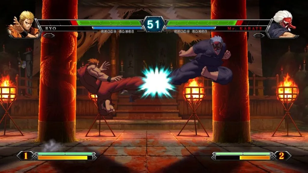 Cảnh chiến đấu kịch tính giữa Ryo Sakazaki và Mr. Karate trong The King of Fighters XIII, minh họa lối chơi đối kháng đặc trưng đã làm nên tên tuổi của dòng game này.