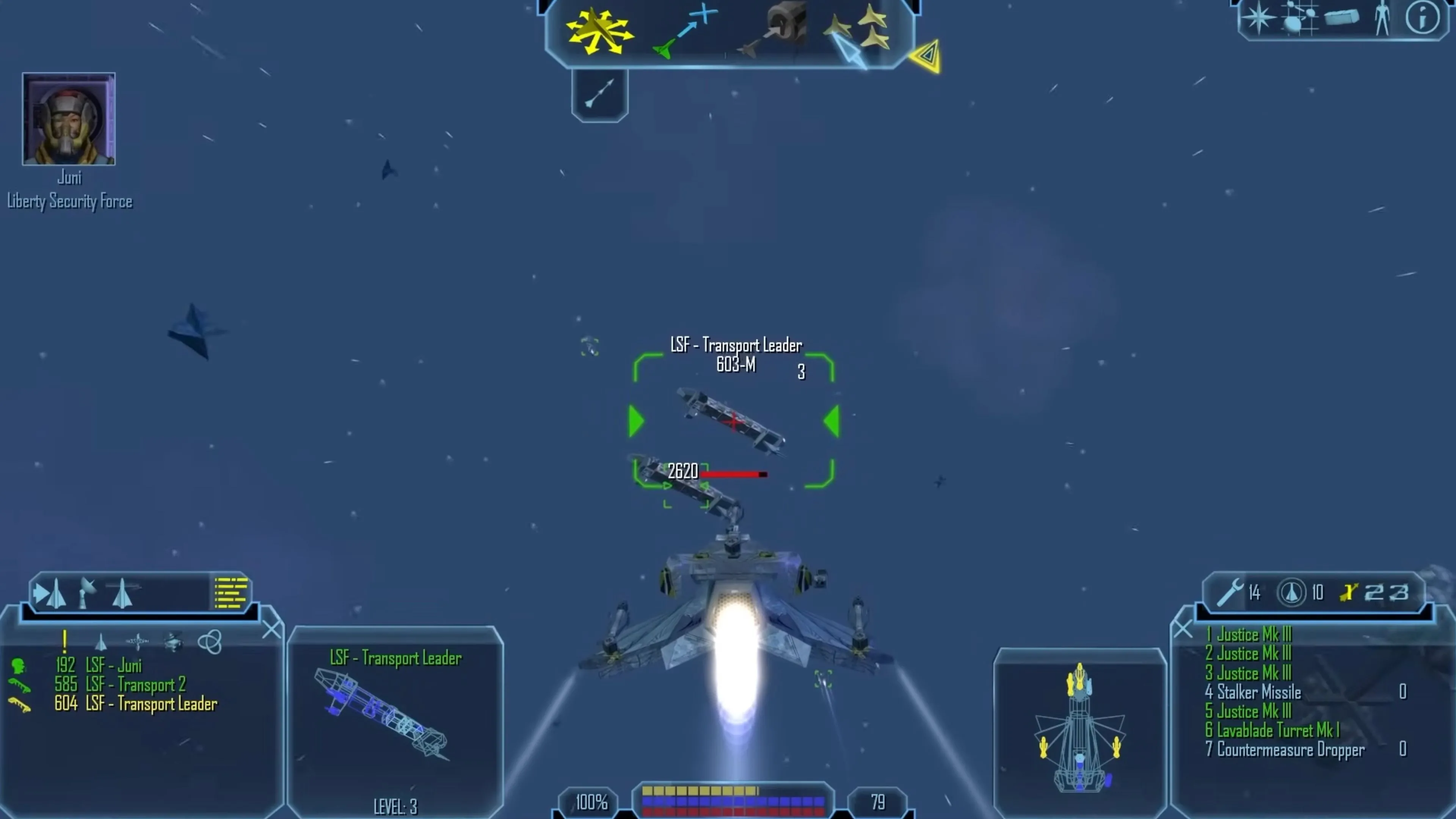 Cảnh chiến đấu trên không gian trong game Freelancer, với tàu vũ trụ và hiệu ứng cháy nổ.