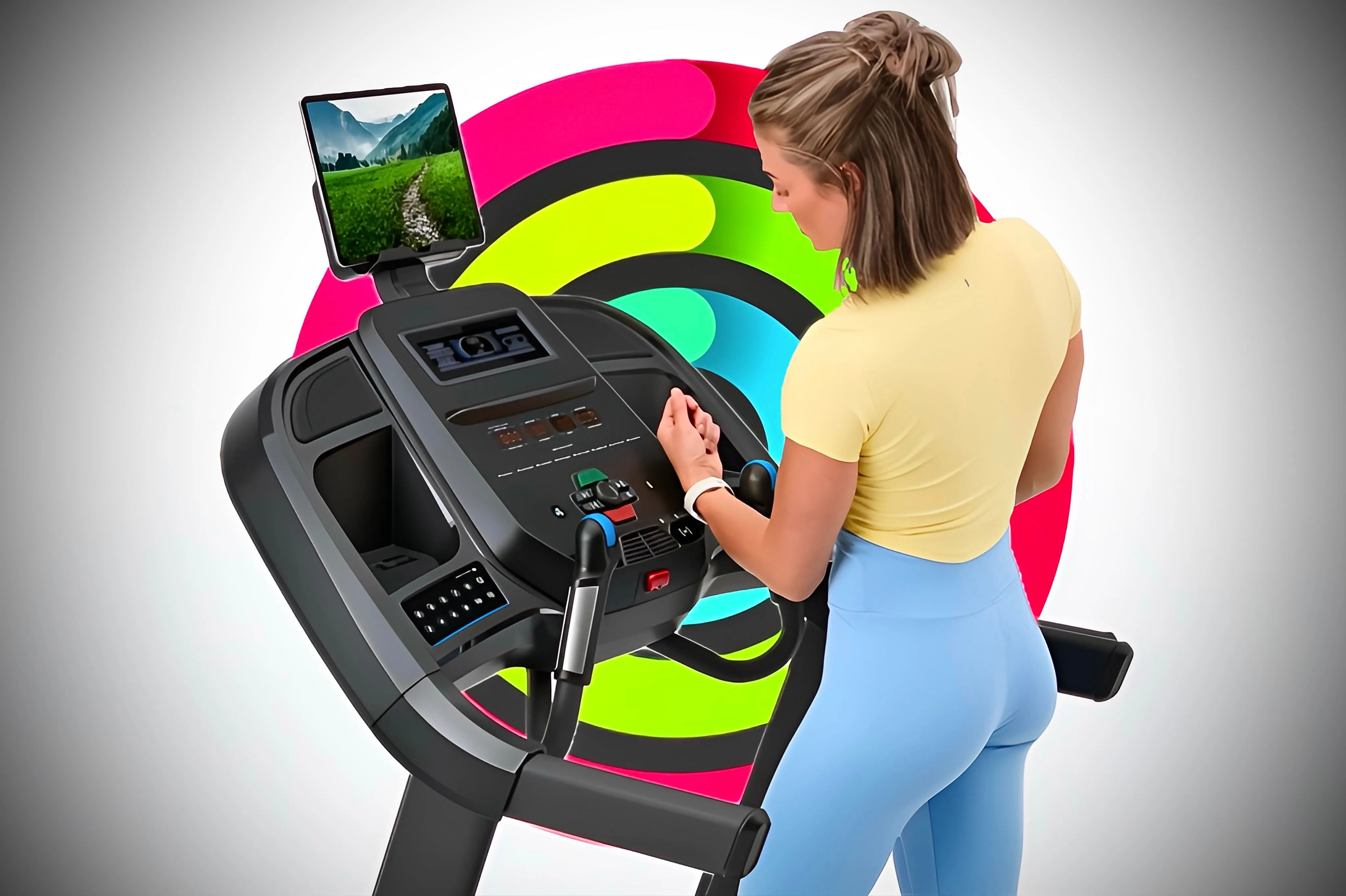 Cảnh người dùng đang kết nối Apple Watch với thiết bị tập luyện tại phòng gym