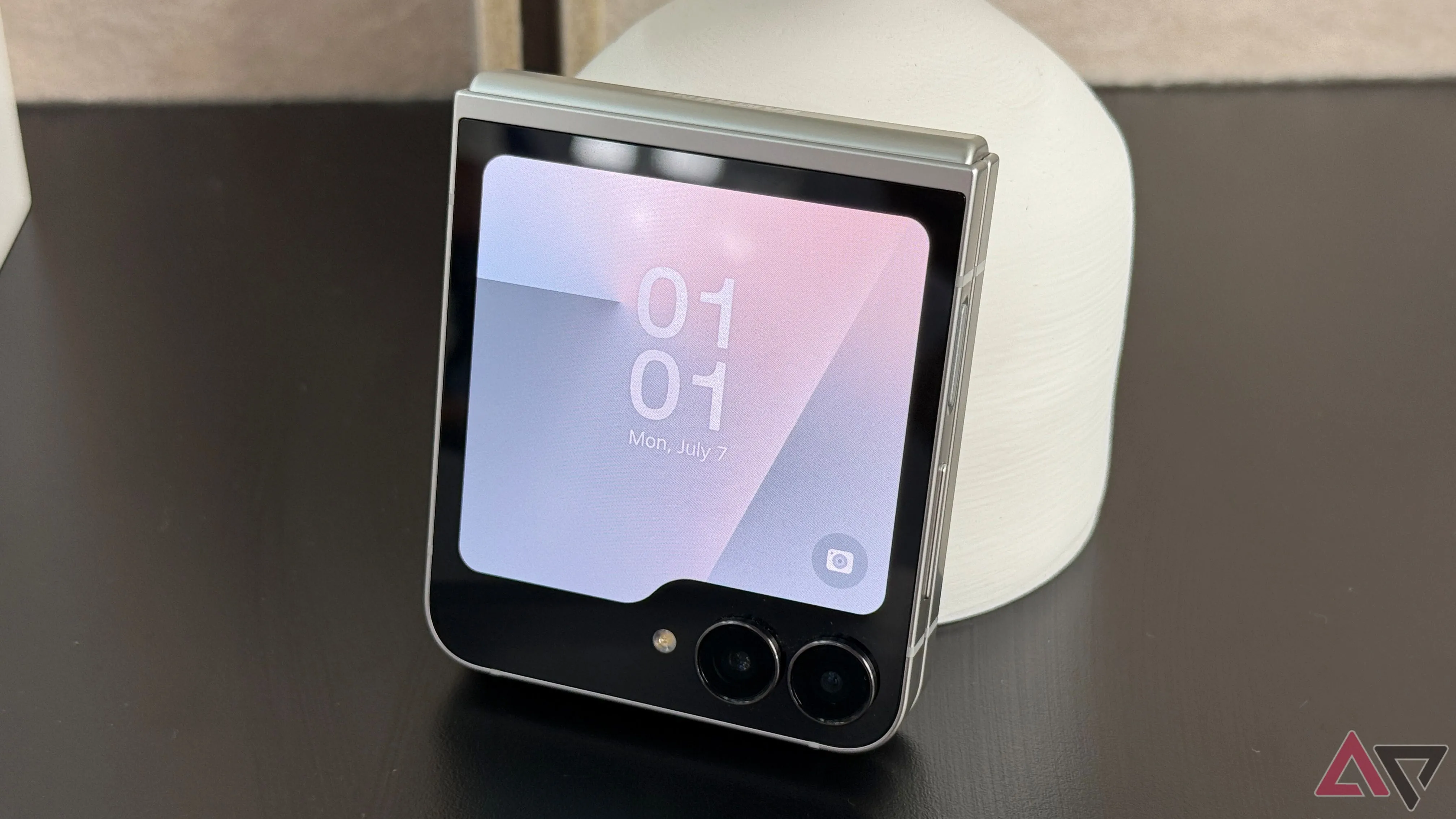 Đánh giá Satechi OntheGo: Cặp đôi sạc 67W GaN và cáp USB-C dây đeo tiện lợi cho mọi hành trình