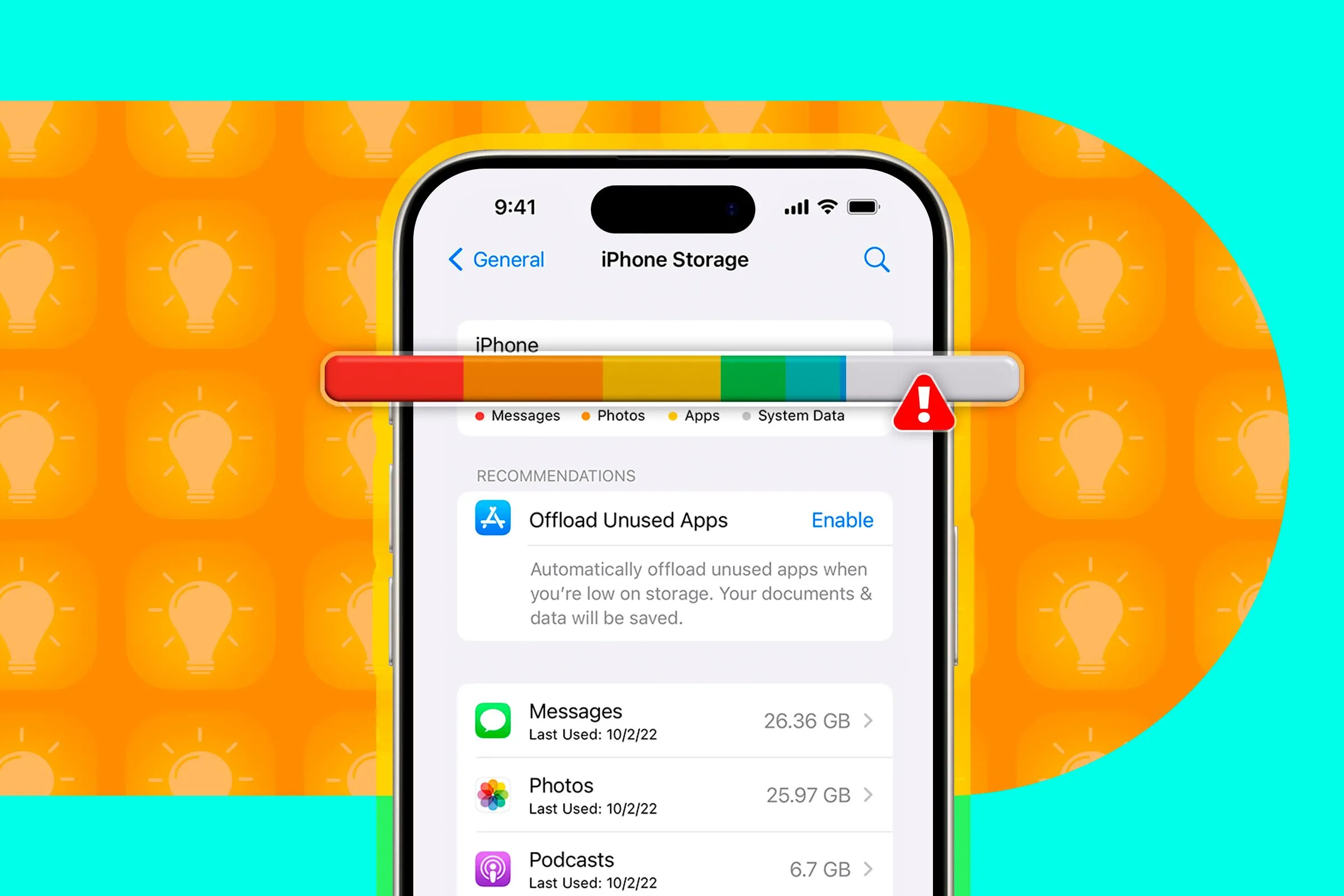 iPhone trên màn hình cài đặt bộ nhớ với biểu tượng cảnh báo nhỏ