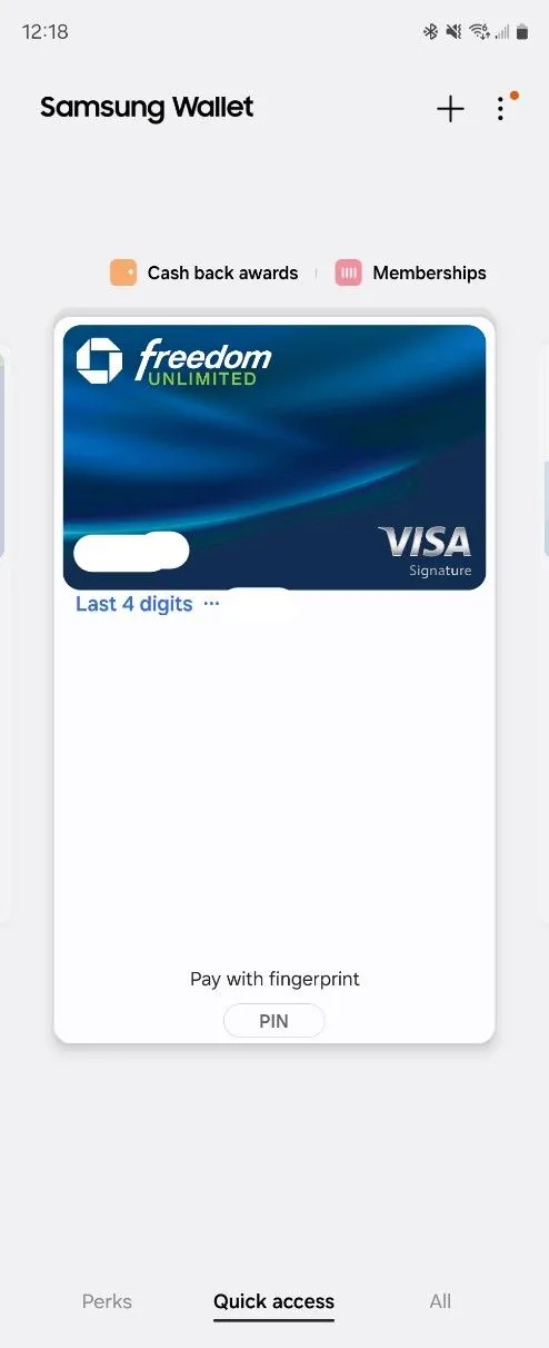 Màn hình lựa chọn thẻ thanh toán trong ứng dụng Samsung Wallet.
