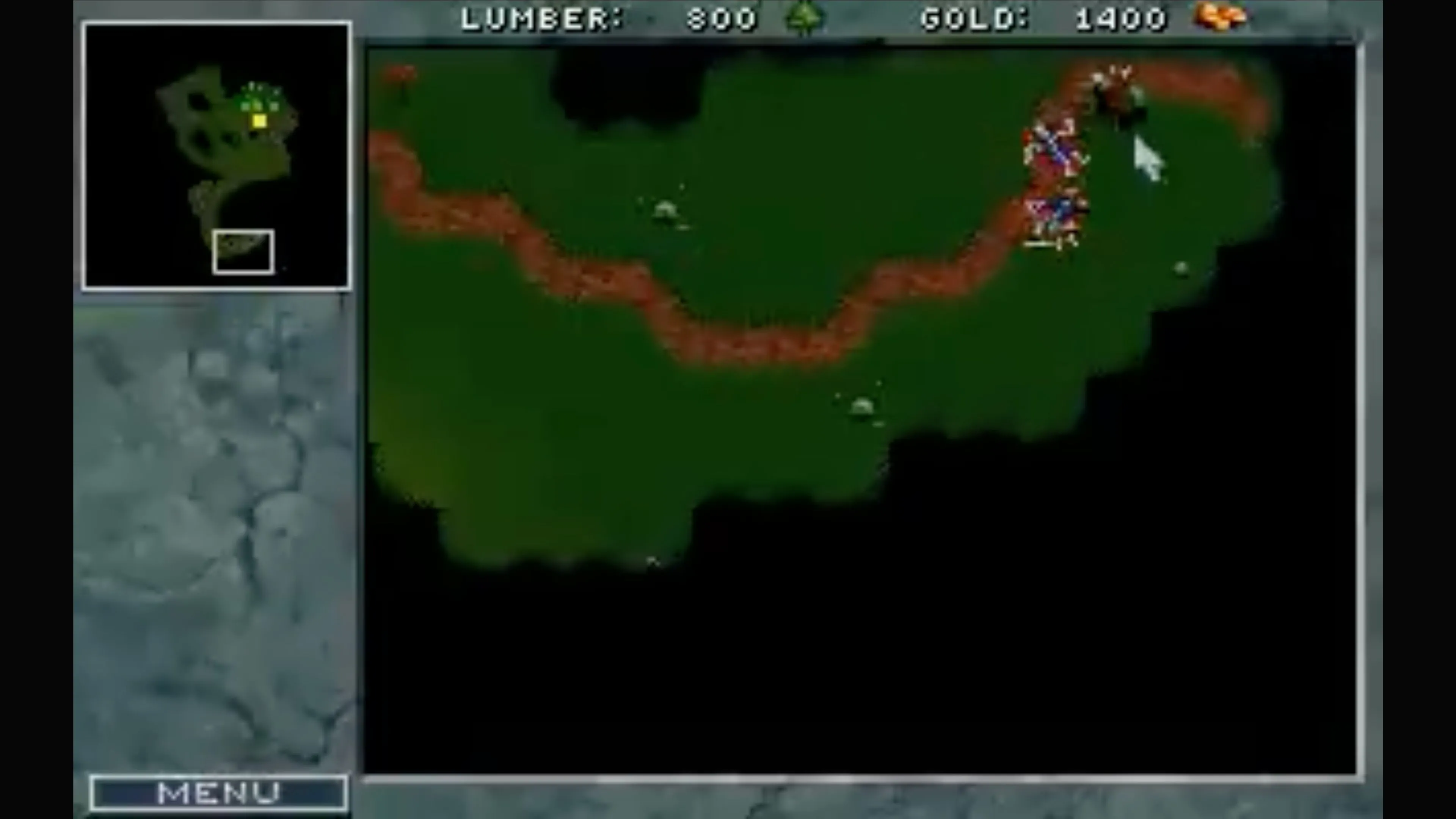 Một khu vực rừng núi hiểm trở trên bản đồ game Warcraft: Orcs &amp; Humans, cho thấy địa hình đa dạng.