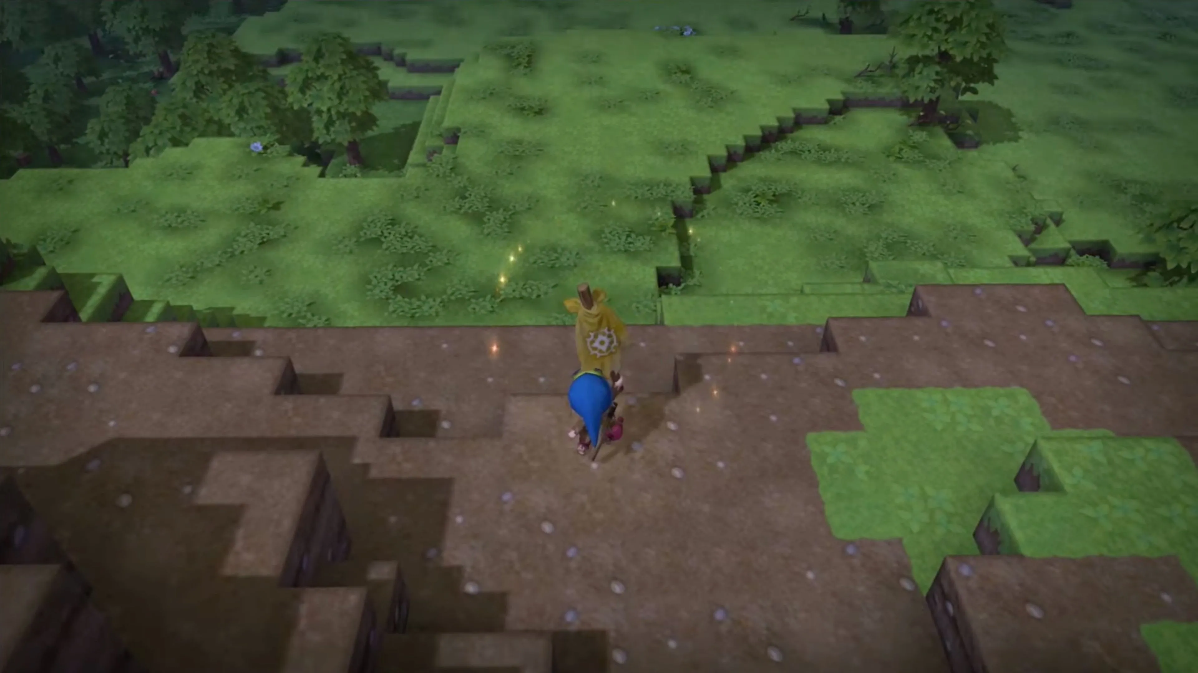 Một ngôi làng được xây dựng trong Dragon Quest Builders, thể hiện khả năng sáng tạo và môi trường khối lập phương.
