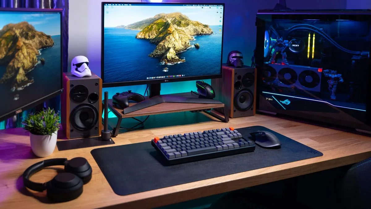 Thiết lập văn phòng làm việc tại nhà với PC Hackintosh và hệ thống tản nhiệt nước