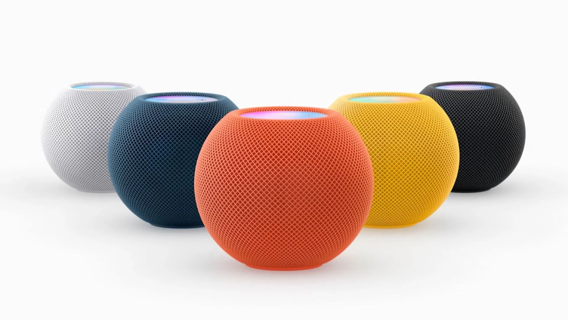 Bộ sưu tập các loa Apple HomePod mini với nhiều màu sắc khác nhau, thể hiện sự đa dạng về tùy chọn.