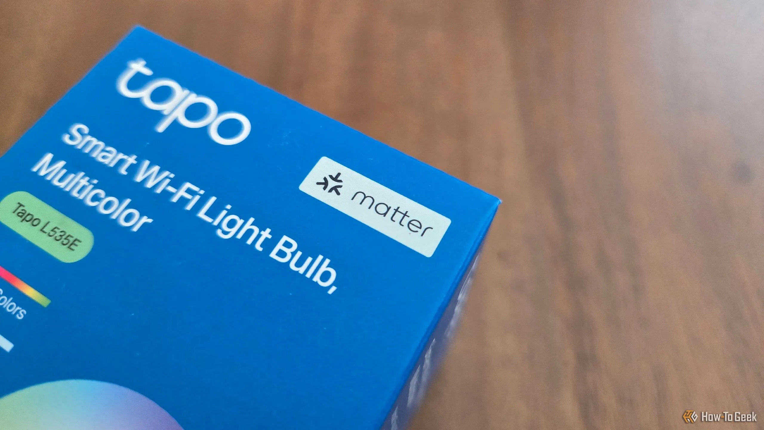 Bóng đèn thông minh TP-Link Tapo hỗ trợ Matter, đại diện cho tương lai nhà thông minh ít phụ thuộc ứng dụng.