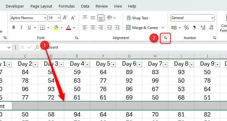 Chọn một hàng trong bảng tính Excel và biểu tượng nhóm Alignment được đánh dấu