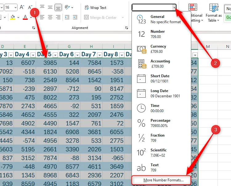 Chọn tùy chọn More Number Formats trong Excel để truy cập cài đặt định dạng số nâng cao