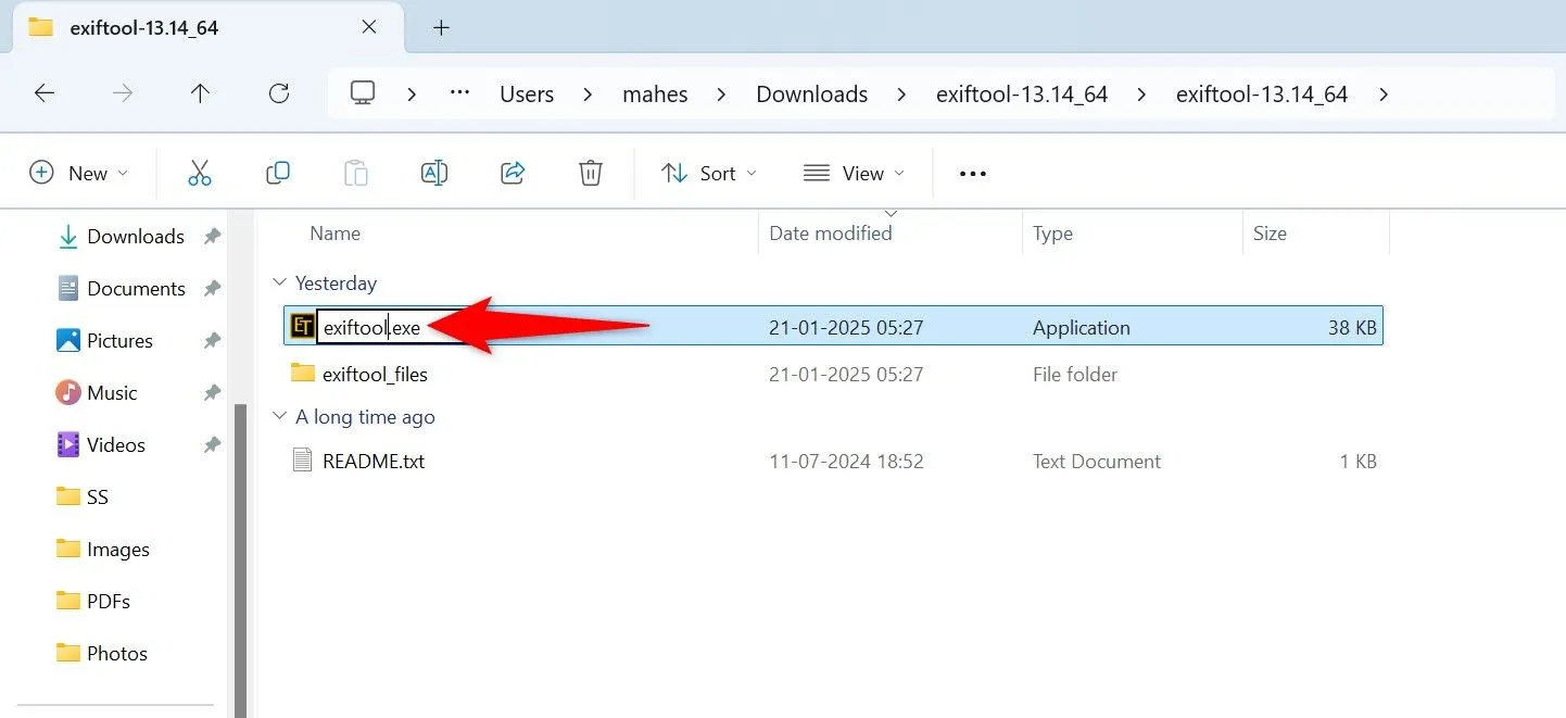 Đổi tên file &quot;exiftool(-k).exe&quot; thành &quot;exiftool.exe&quot; trong thư mục ExifTool.