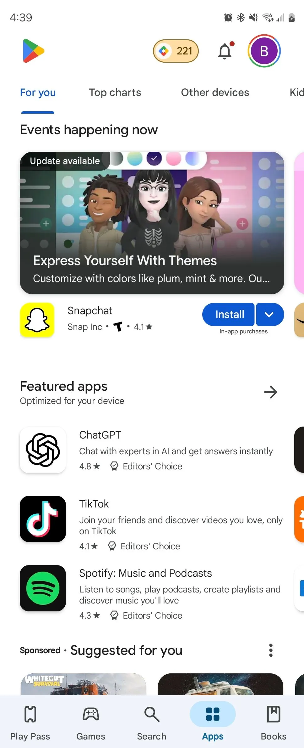 Giao diện tab ứng dụng trên Google Play Store hiển thị các ứng dụng phổ biến.