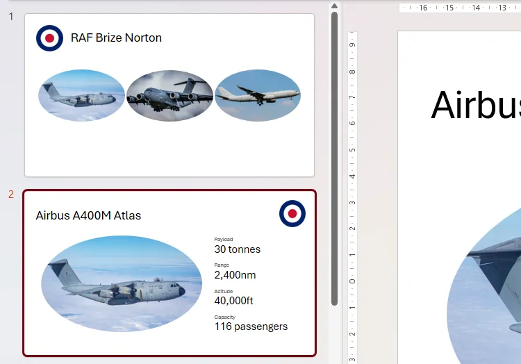 Hai trang chiếu trong PowerPoint, một trang chiếu đã được nhân đôi và các đối tượng trên trang thứ hai được điều chỉnh để chuẩn bị áp dụng hiệu ứng Morph.