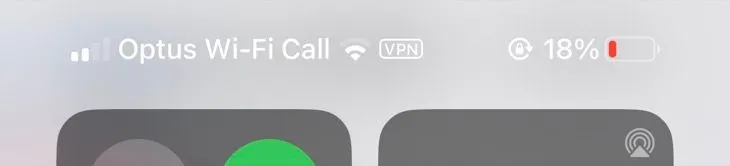 Kiểm tra biểu tượng Wi-Fi Calling và sóng di động trên iPhone