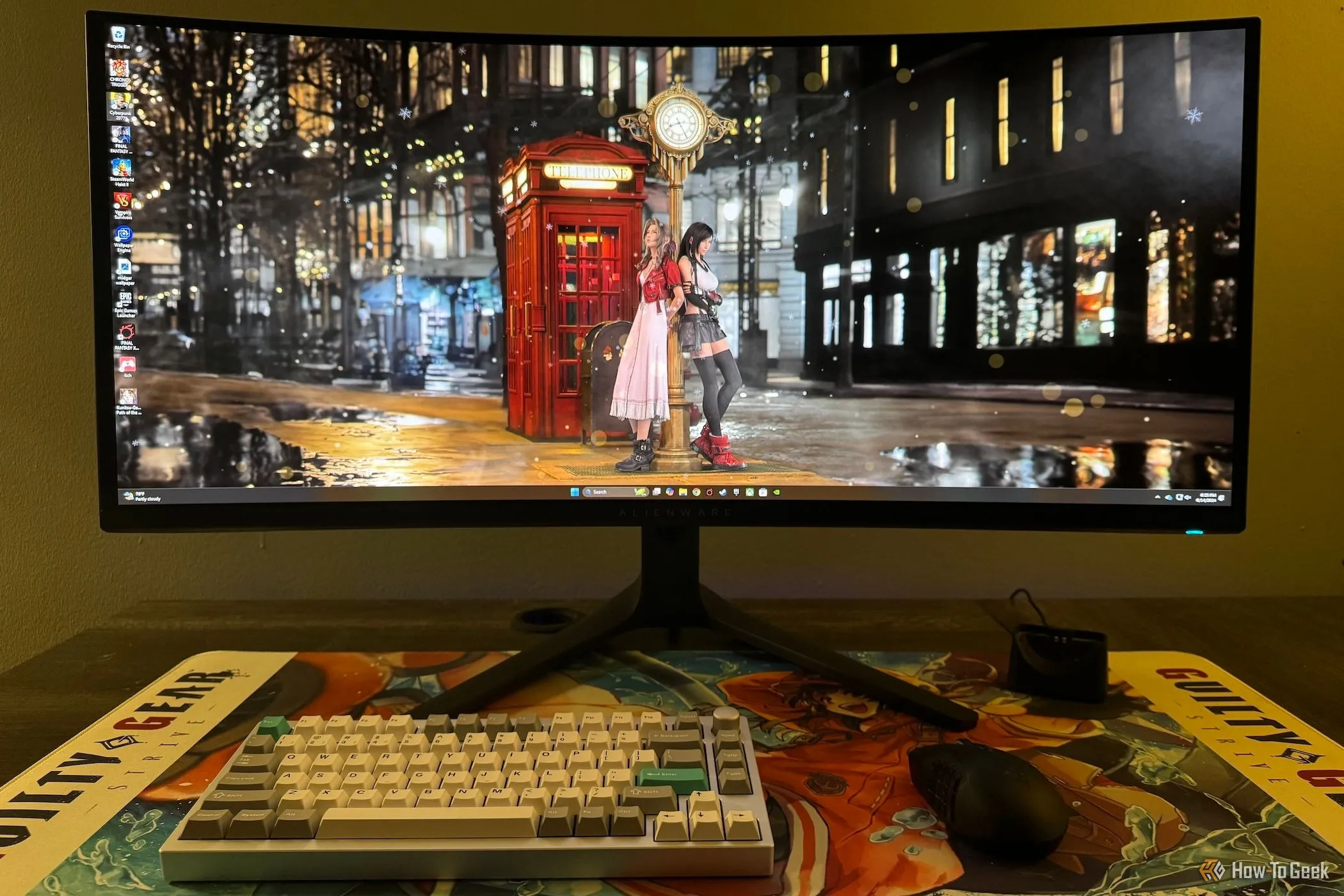 Màn hình cong ultrawide hiển thị desktop máy tính, tối ưu cho chơi game và đa nhiệm