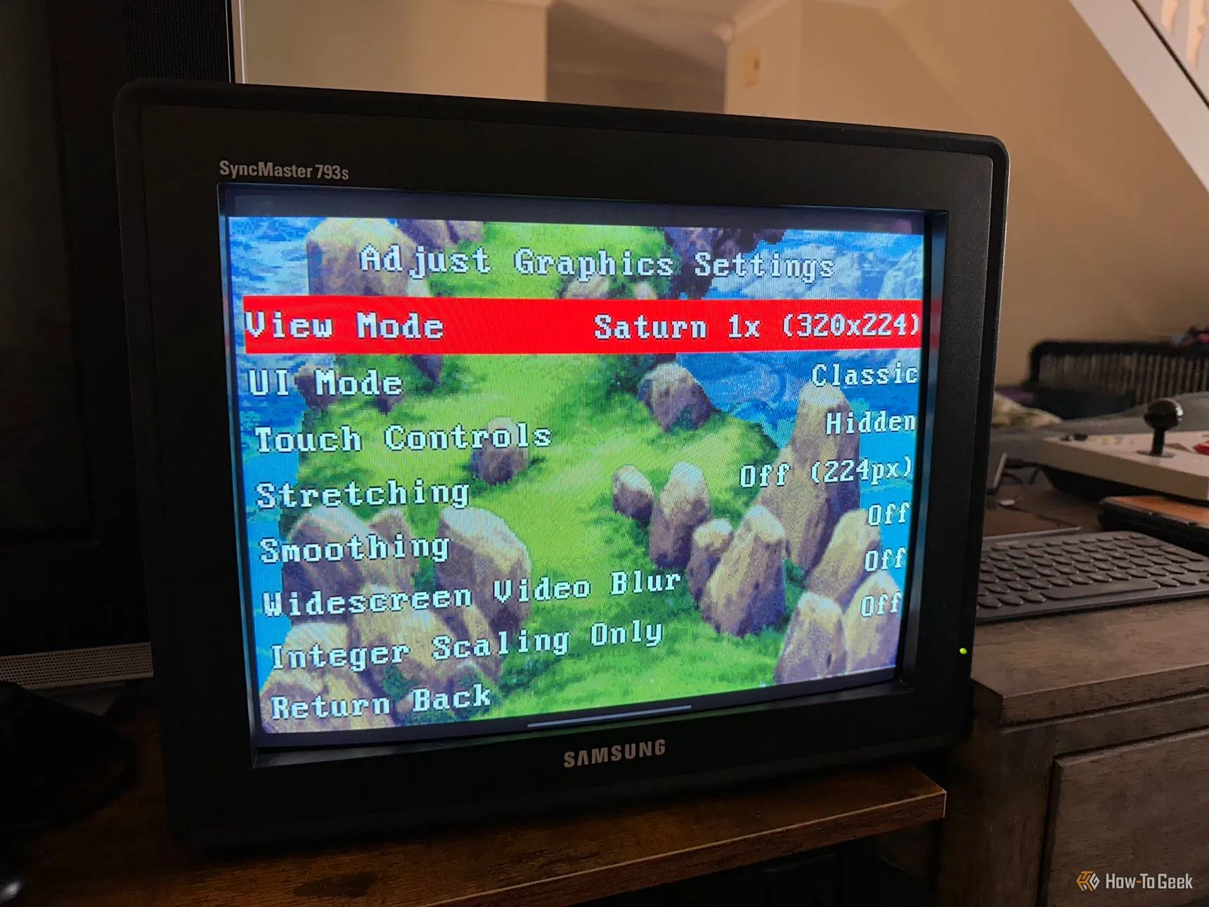 Màn hình CRT hiển thị game Lunar Silver Star Story qua iPad
