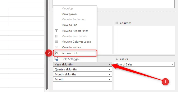 Menu chuột phải của một trường trong phần Rows của PivotTable Fields, với tùy chọn &quot;Remove Field&quot; được chọn.