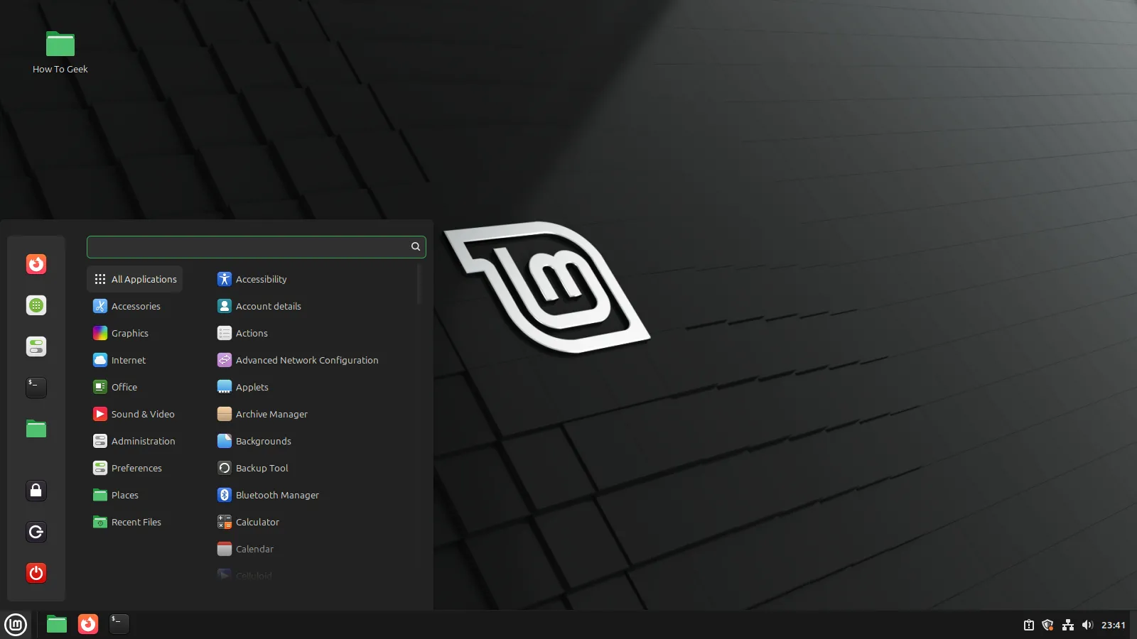 Menu ứng dụng của Linux Mint, hiển thị các lựa chọn phần mềm