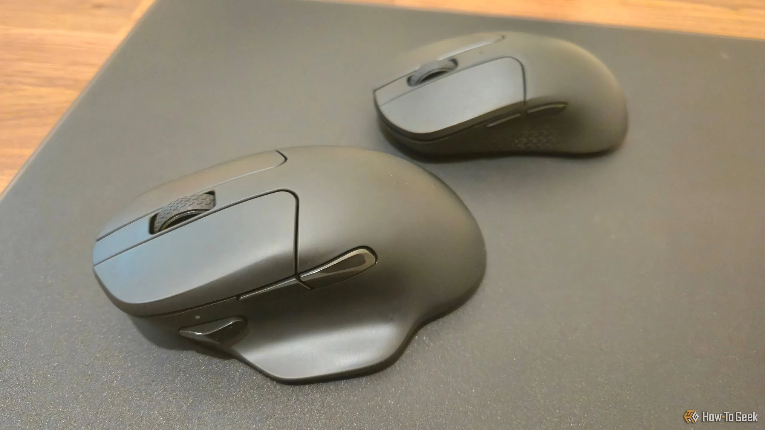 So sánh kích thước chuột Keychron M7 và Keychron M3 Mini đặt cạnh nhau