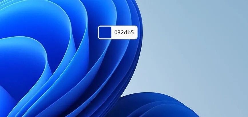 Tính năng Color Picker đang hoạt động, hiển thị mã màu tại vị trí con trỏ chuột