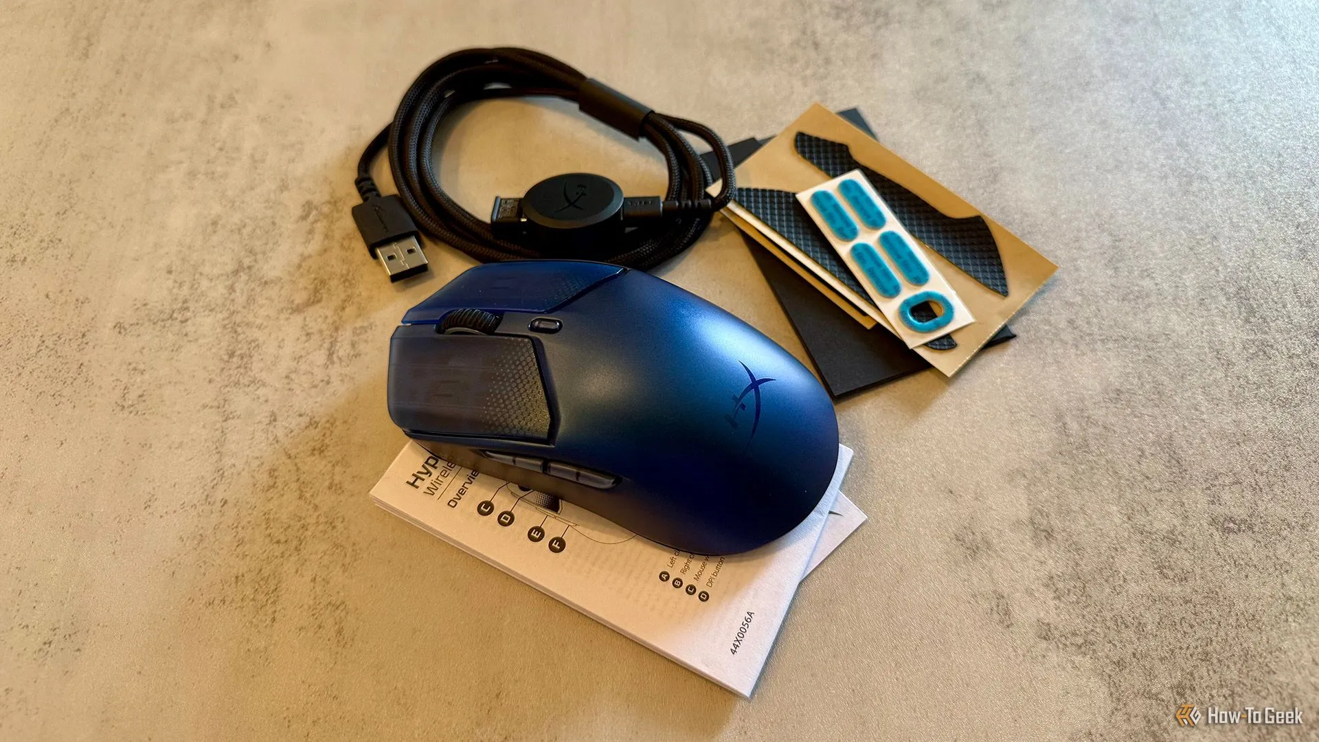 Toàn bộ phụ kiện đi kèm trong hộp chuột gaming HyperX Pulsefire Haste 2 S Wireless