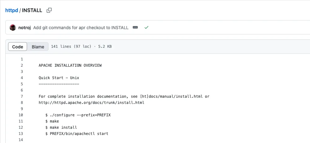 Trích đoạn từ file INSTALL của Apache minh họa các bước configure, make, make install.